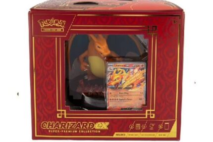 Pokémon Trading Card Games Charizard ex Super - Premium Collection